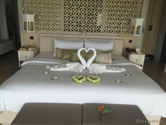 The bed when we arrived