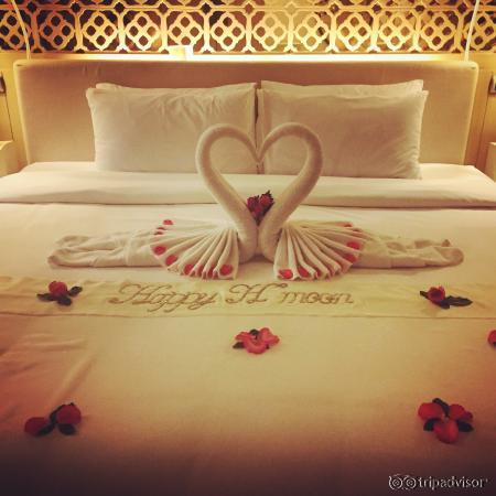 Talented chamber maids!