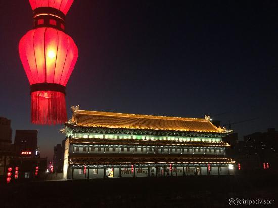 Xi'an City Wall (Chengqiang)