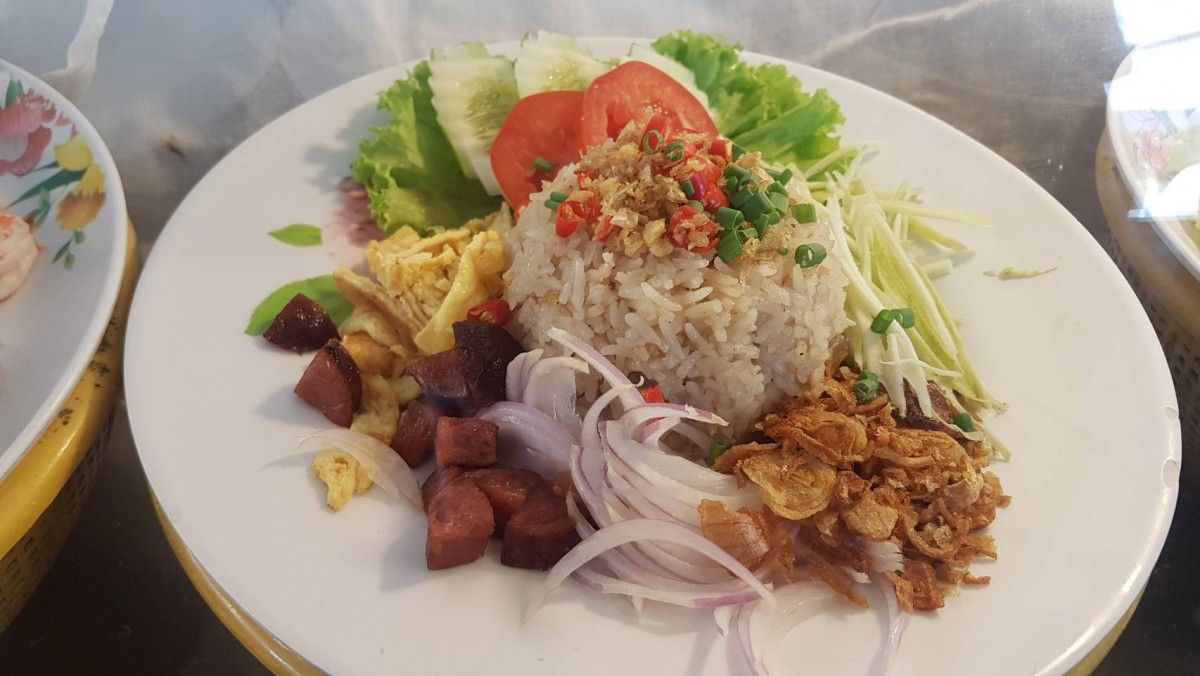 เชิญมาชิม "ร้านข้าวแกงครัวคุณนาย" ขายนาน 15 ปี รวมของเด็ด ของดีหากินยาก