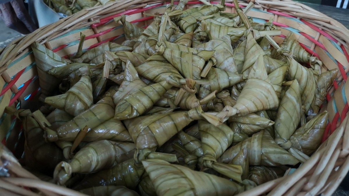 หนึ่งเดียวในโลก ประเพณีลากพระทางน้ำข้ามทะเล อปะเหลียน จตรัง