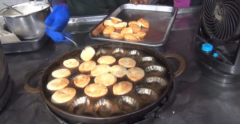 ขนมไข่เตาถ่าน ความอร่อยกว่า 66 ปี