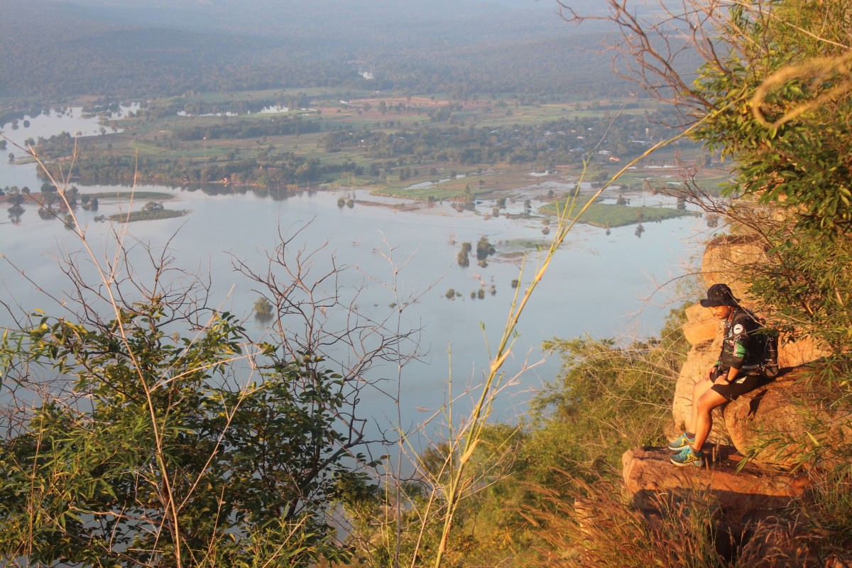 เขาจอมทอง แหล่งท่องเที่ยวรับลมหนาว ต้นน้ำเขื่อนมูลบน
