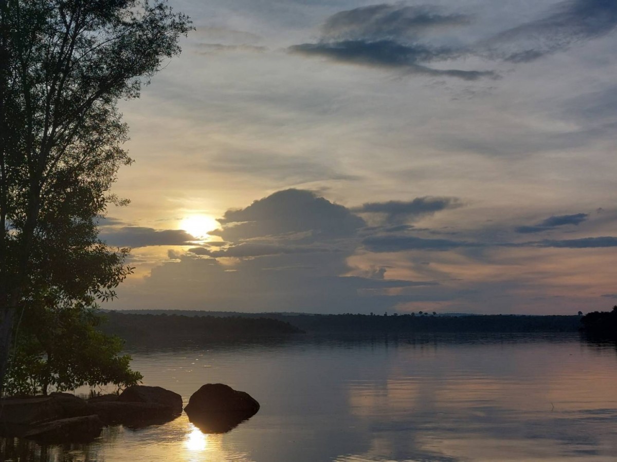 หาดชมตะวัน นอนชมดาว สัมผัสหมอกยามเช้า