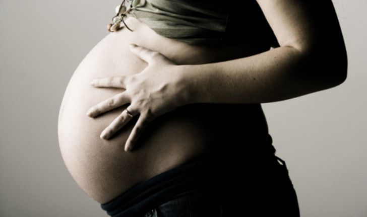 อาการปวดท้องขณะตั้งครรภ์ที่ไม่ควรมองข้าม สัญญาณผิดปกติที่ควรรีบพบแพทย์ !