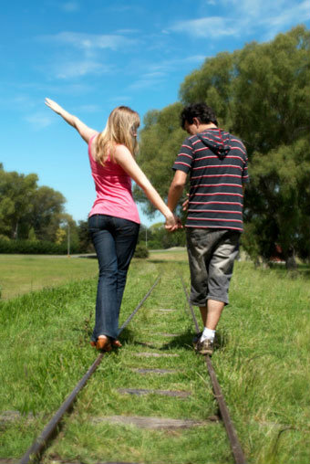 5 ทริคเด็ด! ช่วยปรับสัมพันธ์รักกับหนุ่มรุ่นใหญ่ให้แซ่บกว่าที่เคย