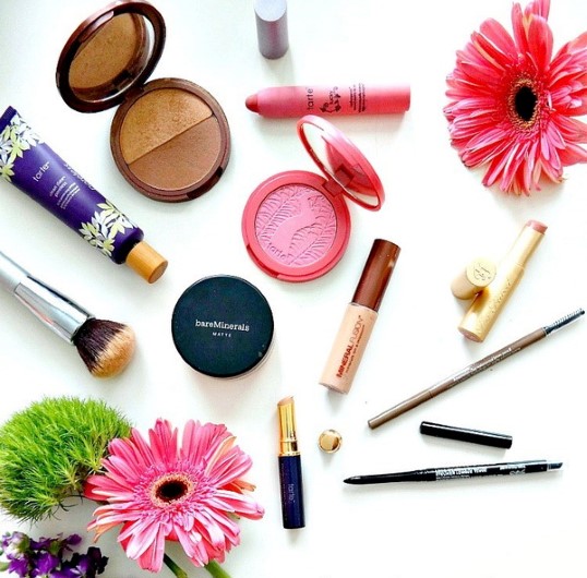 5 เทคนิคเก็บเครื่องสำอางให้ถูกวิธี ช่วยยืดอายุการใช้งานให้ยาวนานขึ้น