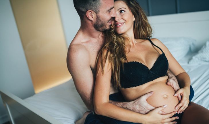 8 เทคนิคมีเซ็กซ์ขณะตั้งครรภ์อย่างปลอดภัย เติมความกระชุ่มกระชวยได้ แม้มีน้อง