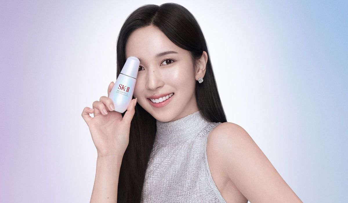 ไบรท์เทนนิ่งเอ็สเซ็นส์ใหม่ SK-II GENOPTICS ULTRAURA ESSENCE