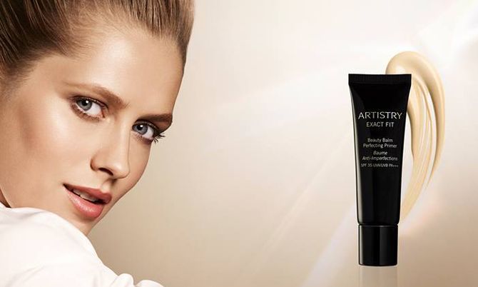 รองพื้นติดทนนาน ช่วยตรึงผิวให้เนียนสวยสมบูรณ์แบบ 24 ชั่วโมง