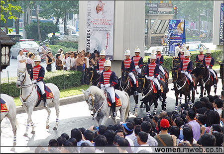 Bangkok Fashion City Extravaganza 2004