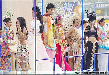 Bangkok Fashion City Extravaganza 2004