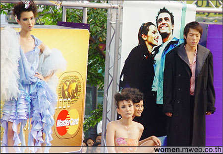 Bangkok Fashion City Extravaganza 2004