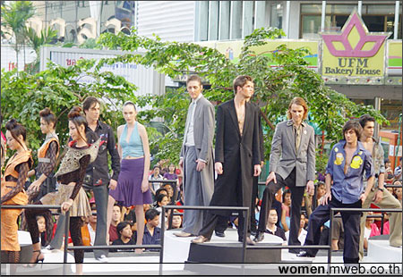 Bangkok Fashion City Extravaganza 2004