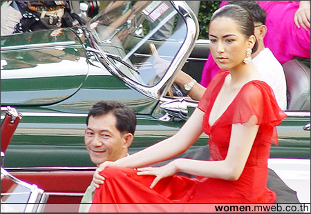 Bangkok Fashion City Extravaganza 2004