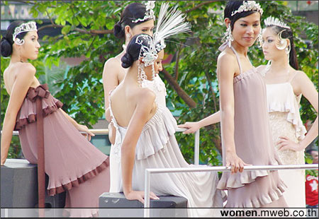 Bangkok Fashion City Extravaganza 2004