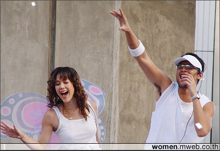 Bangkok Fashion City Extravaganza 2004