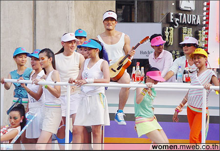 Bangkok Fashion City Extravaganza 2004