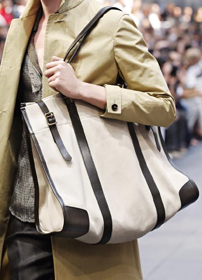 แฟชั่นกระเป๋าใบใหญ่ เบอร์เบอรี่ คอลเลคชั่น Gardener