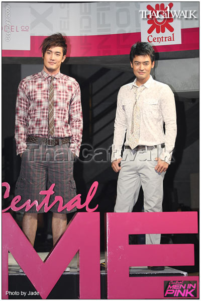 โดม-โอ้-สงกรานต์ออกแบบชุดชั้นในหาเงิน...พร้อมแฟชั่นโชว์เด็ดๆ