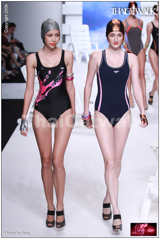 แฟชั่นโชว์ชุดว่ายน้ำสุดเซ็กซี่ จากเวที  BIFW2009