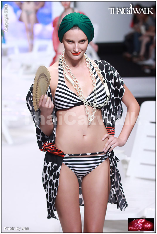 แฟชั่นโชว์ชุดว่ายน้ำสุดเซ็กซี่ จากเวที  BIFW2009