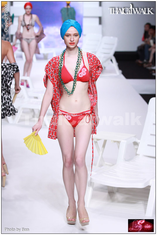 แฟชั่นโชว์ชุดว่ายน้ำสุดเซ็กซี่ จากเวที  BIFW2009