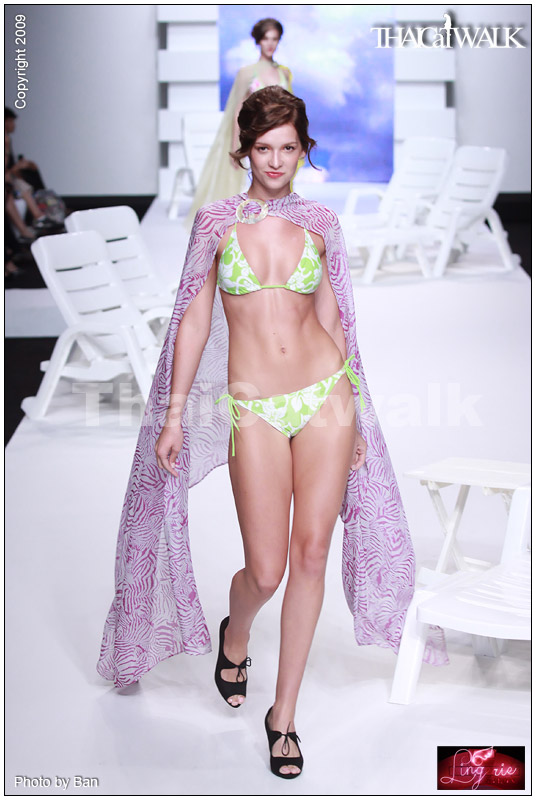 แฟชั่นโชว์ชุดว่ายน้ำสุดเซ็กซี่ จากเวที  BIFW2009
