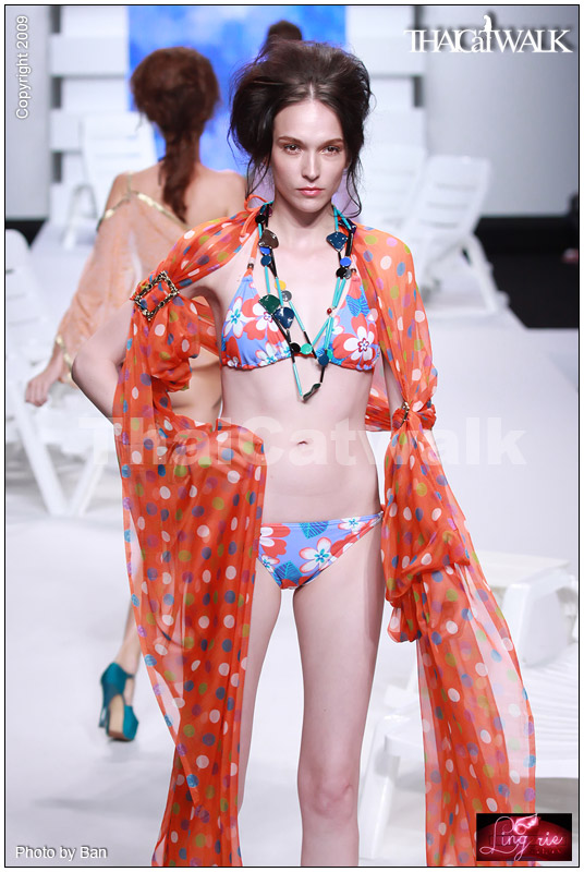 แฟชั่นโชว์ชุดว่ายน้ำสุดเซ็กซี่ จากเวที  BIFW2009