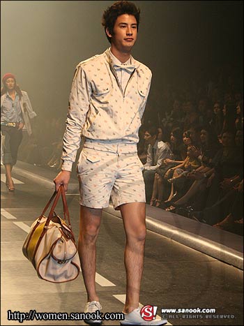 แฟชั่นโชว์สยามพารากอน บางกอก อินเตอร์เนชั่นแนล แฟชั่น วีค 2008