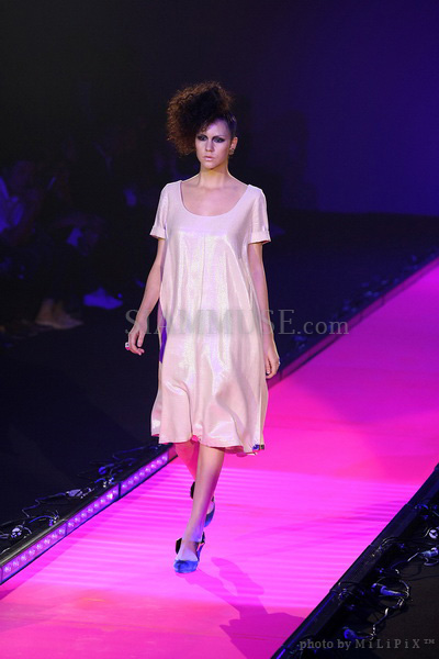 แฟชั่นโชว์ : ELLE Fashion Week 2008 (4) /19 Oct 2008
