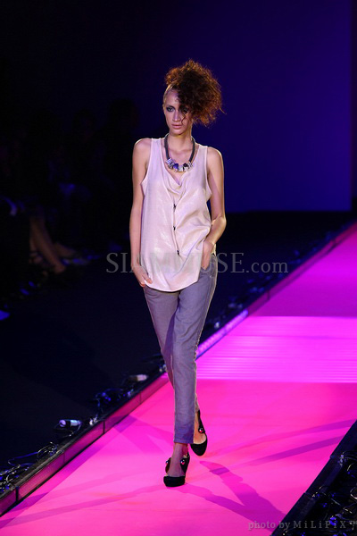 แฟชั่นโชว์ : ELLE Fashion Week 2008 (4) /19 Oct 2008