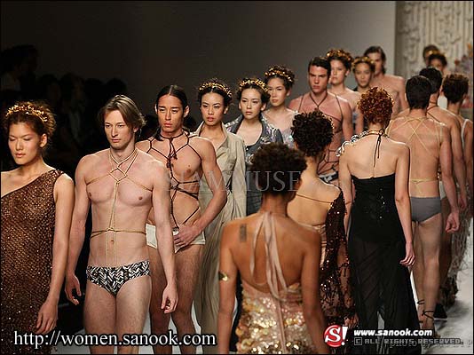 แฟชั่นโชว์ : ELLE Fashion Week 2008 (4) /19 Oct 2008