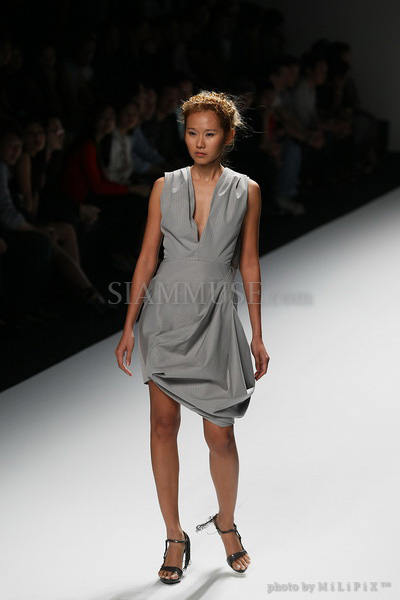 แฟชั่นโชว์ : ELLE Fashion Week 2008 (4) /19 Oct 2008