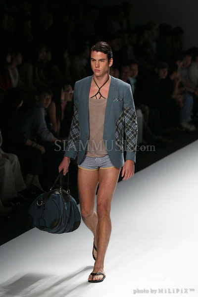 แฟชั่นโชว์ : ELLE Fashion Week 2008 (4) /19 Oct 2008