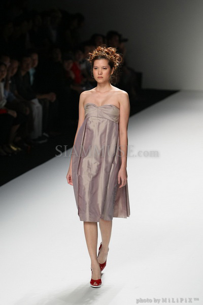 แฟชั่นโชว์ : ELLE Fashion Week 2008 (4) /19 Oct 2008