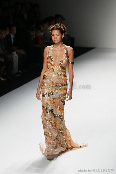 แฟชั่นโชว์ : ELLE Fashion Week 2008 (4) /19 Oct 2008