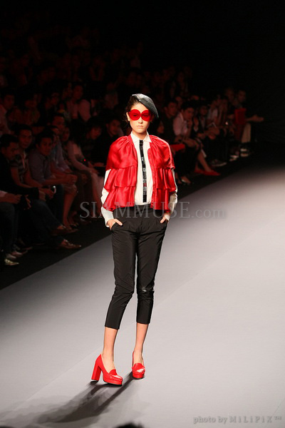 แฟชั่นโชว์ : ELLE Fashion Week 2008 (4) /19 Oct 2008