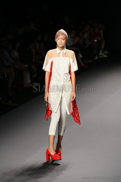 แฟชั่นโชว์ : ELLE Fashion Week 2008 (4) /19 Oct 2008