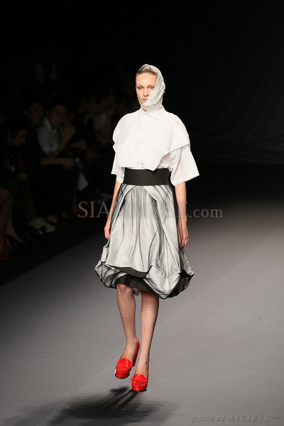 แฟชั่นโชว์ : ELLE Fashion Week 2008 (4) /19 Oct 2008