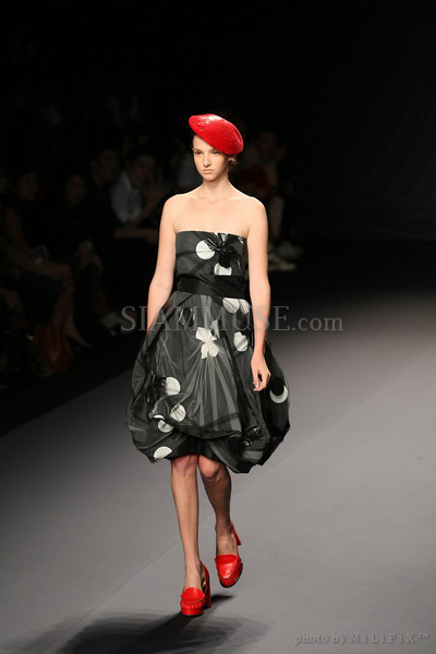 แฟชั่นโชว์ : ELLE Fashion Week 2008 (4) /19 Oct 2008