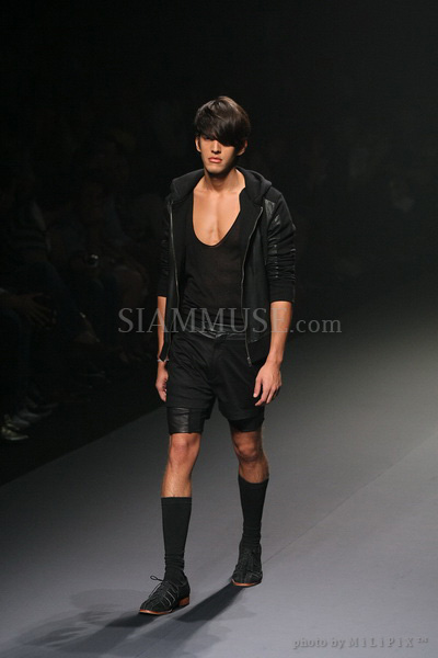 แฟชั่นโชว์ : ELLE Fashion Week 2008 (4) /19 Oct 2008