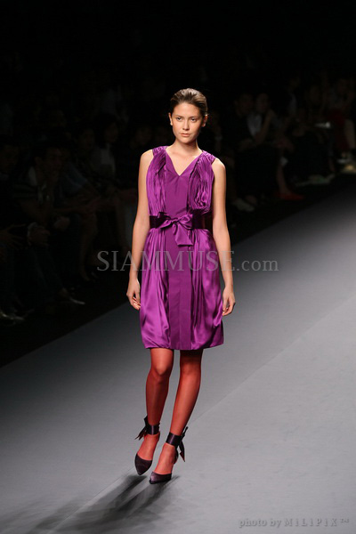 แฟชั่นโชว์ : ELLE Fashion Week 2008 (4) /19 Oct 2008