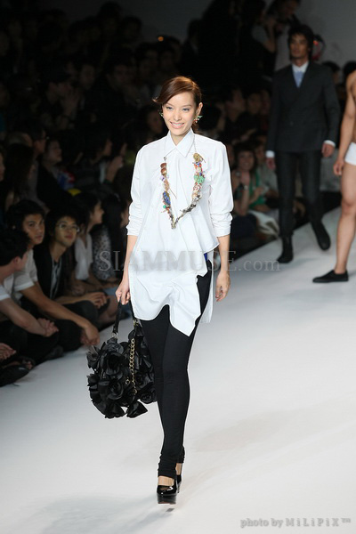 แฟชั่นโชว์ : ELLE Fashion Week 2008 (4) /19 Oct 2008