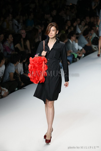 แฟชั่นโชว์ : ELLE Fashion Week 2008 (4) /19 Oct 2008