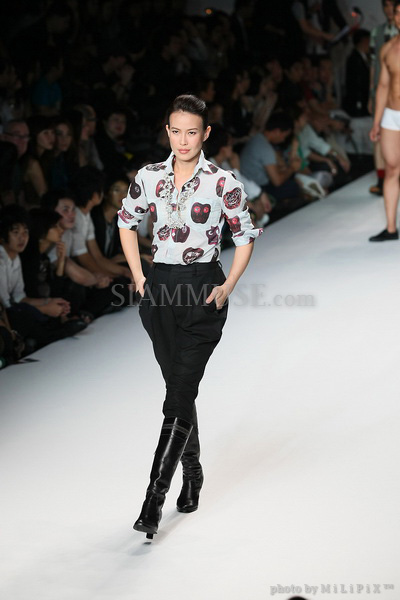 แฟชั่นโชว์ : ELLE Fashion Week 2008 (4) /19 Oct 2008