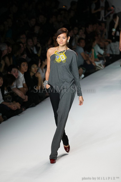 แฟชั่นโชว์ : ELLE Fashion Week 2008 (4) /19 Oct 2008