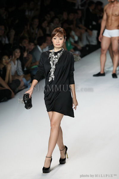 แฟชั่นโชว์ : ELLE Fashion Week 2008 (4) /19 Oct 2008