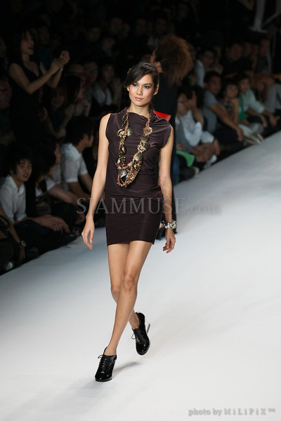 แฟชั่นโชว์ : ELLE Fashion Week 2008 (4) /19 Oct 2008