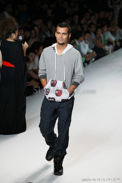 แฟชั่นโชว์ : ELLE Fashion Week 2008 (4) /19 Oct 2008